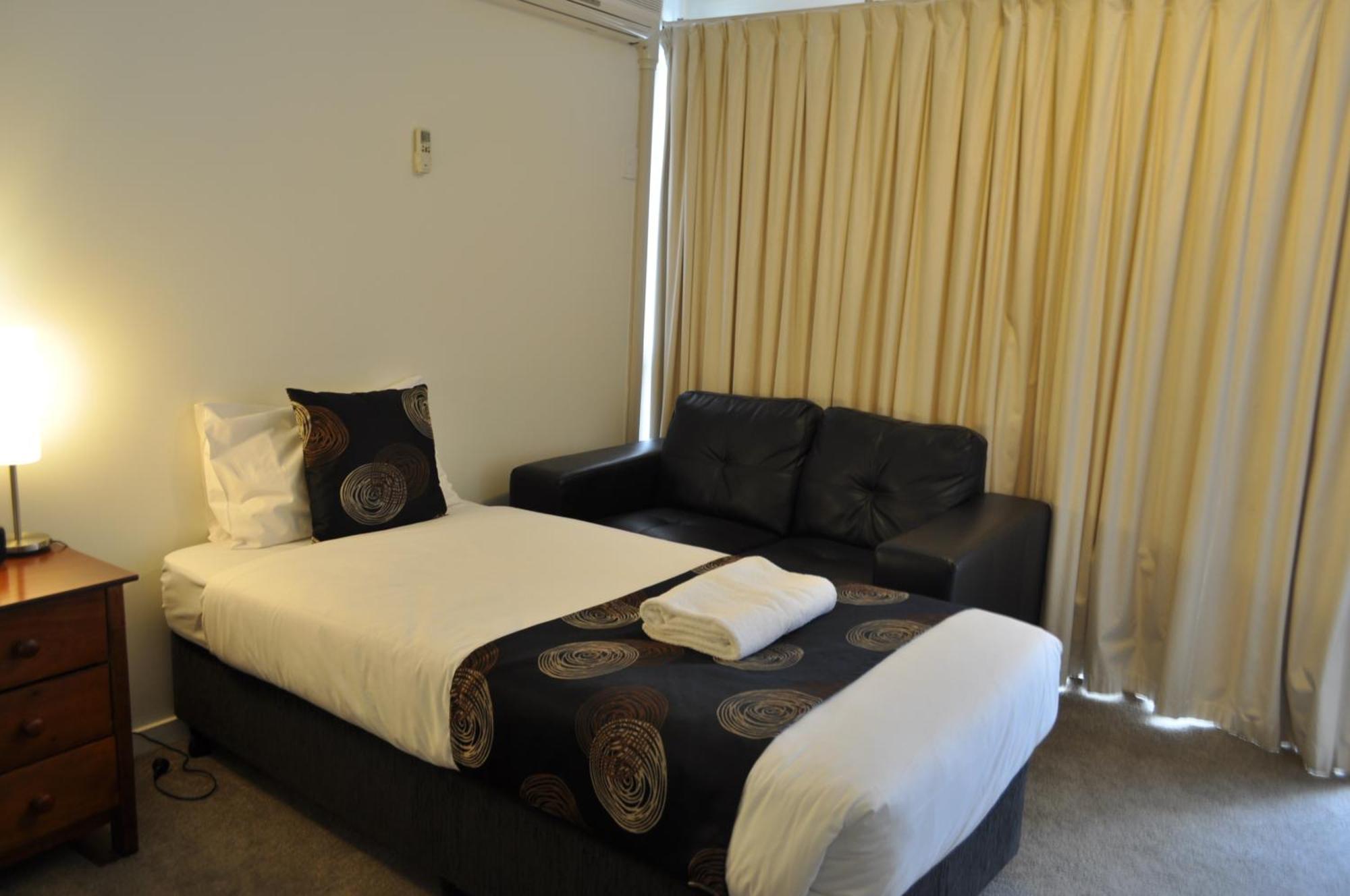 Albury Burvale Motor Inn Room photo